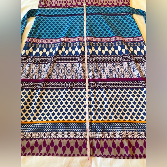 Trina Turk Shift Dress Blue Multi Knee Length Casual Day Dress Size M NWT - Picture 6 of 6